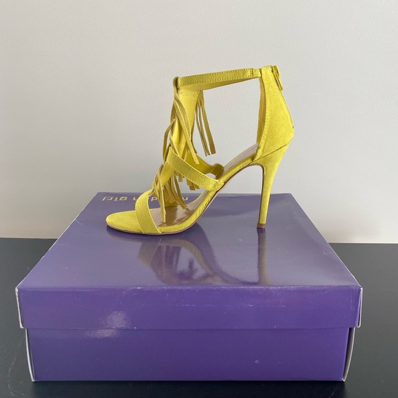 Madden Girl Demiii Yellow Citron Fringe Heels - Picture 3 of 5